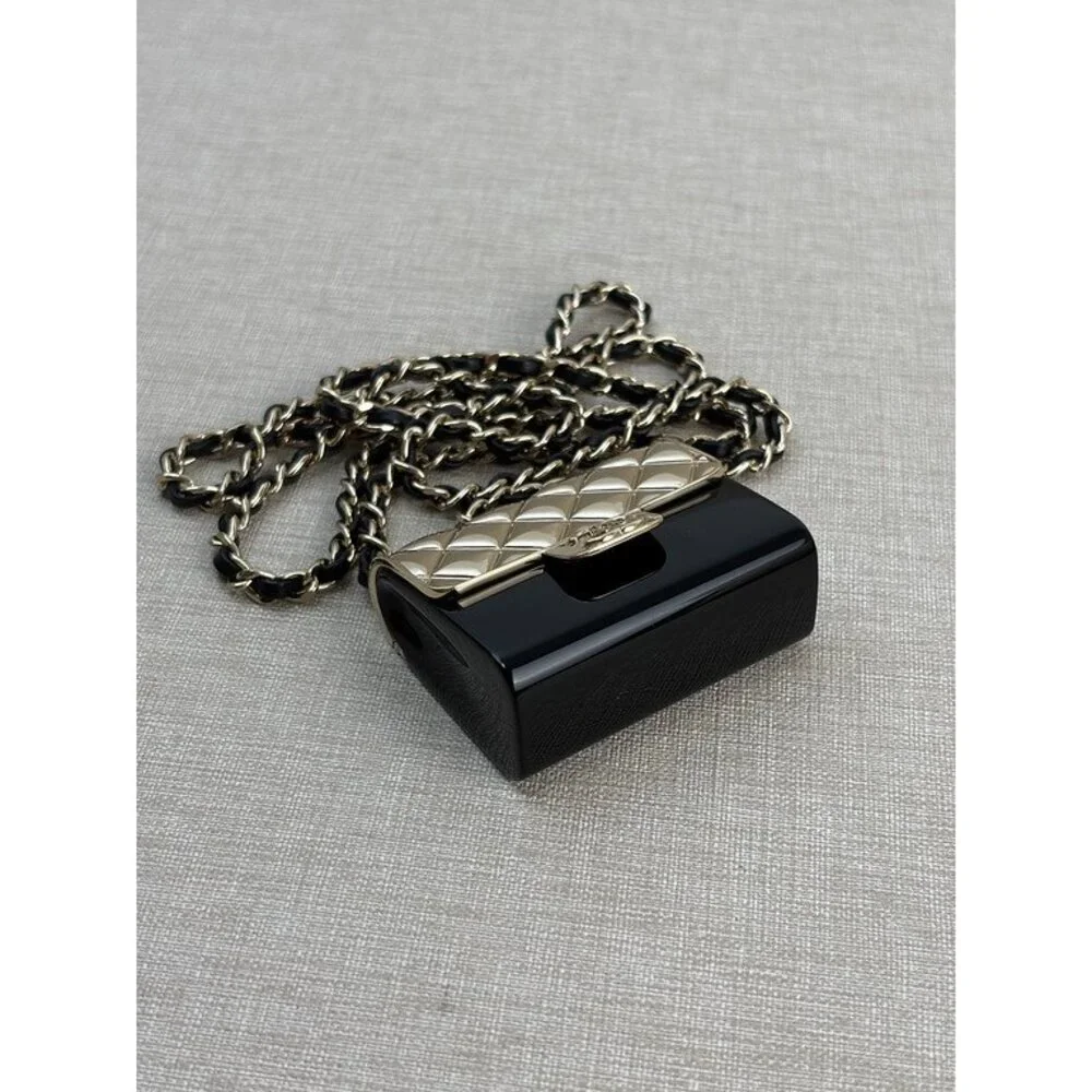 CHANEL Gold/Black Metal Mini Classic Pendant SHW